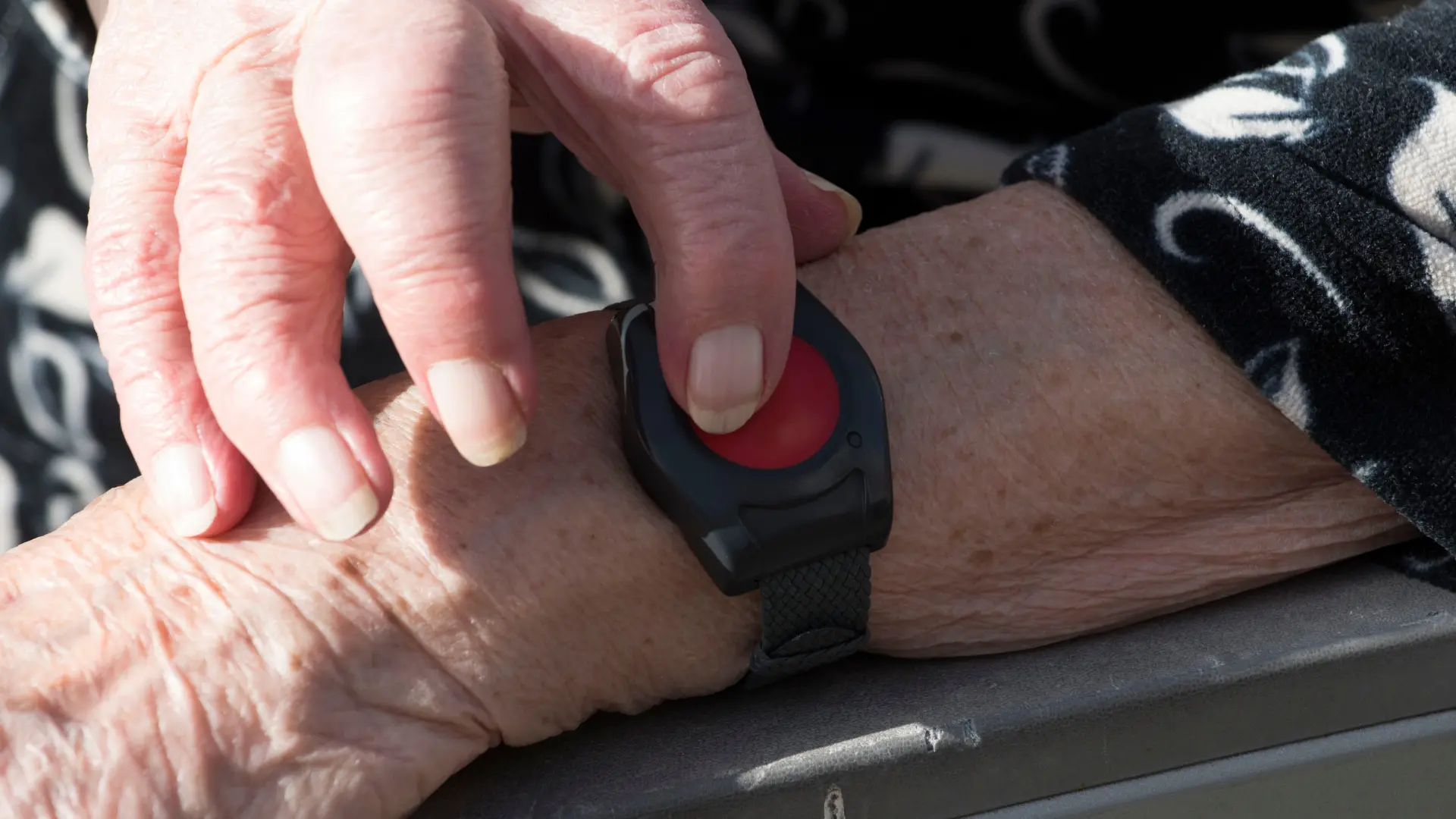 Free Life Alert Systems for Seniors