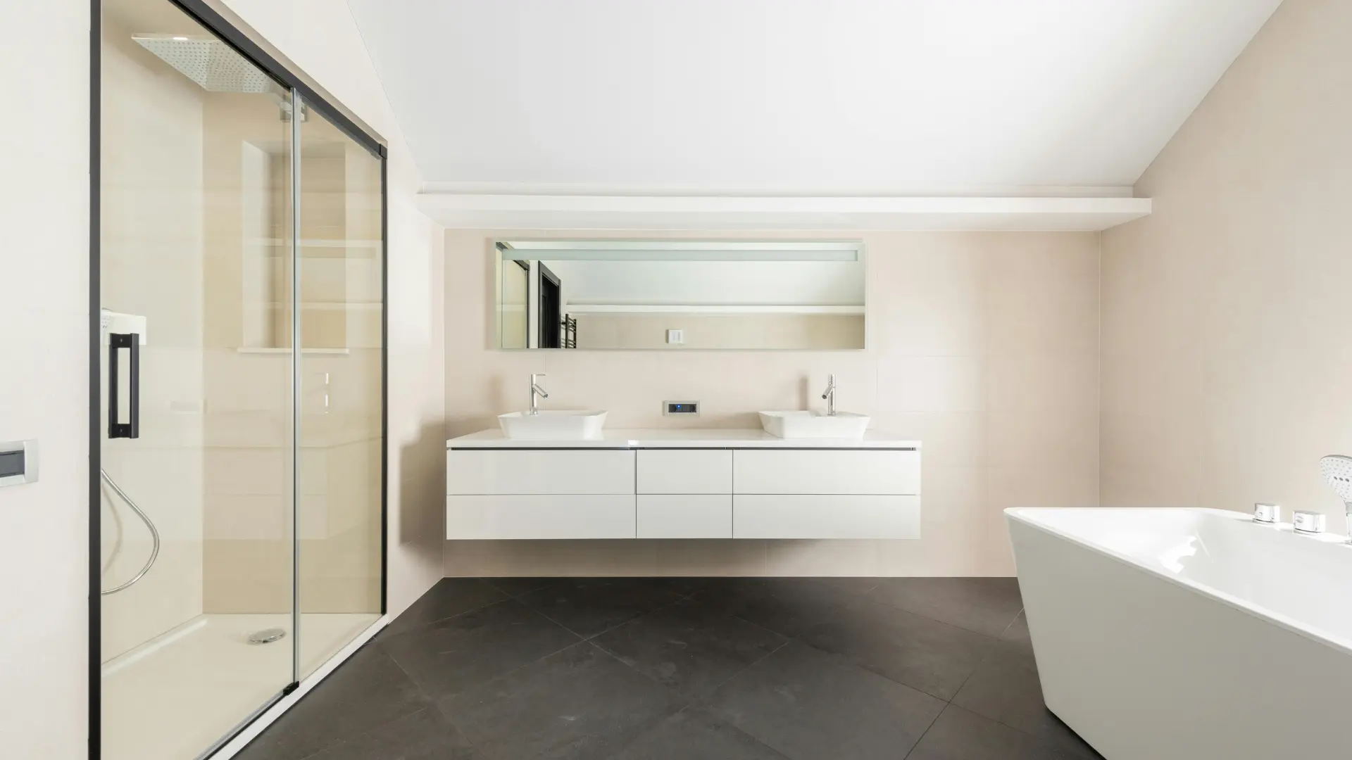 Walk-In Showers and Tubs for Seniors